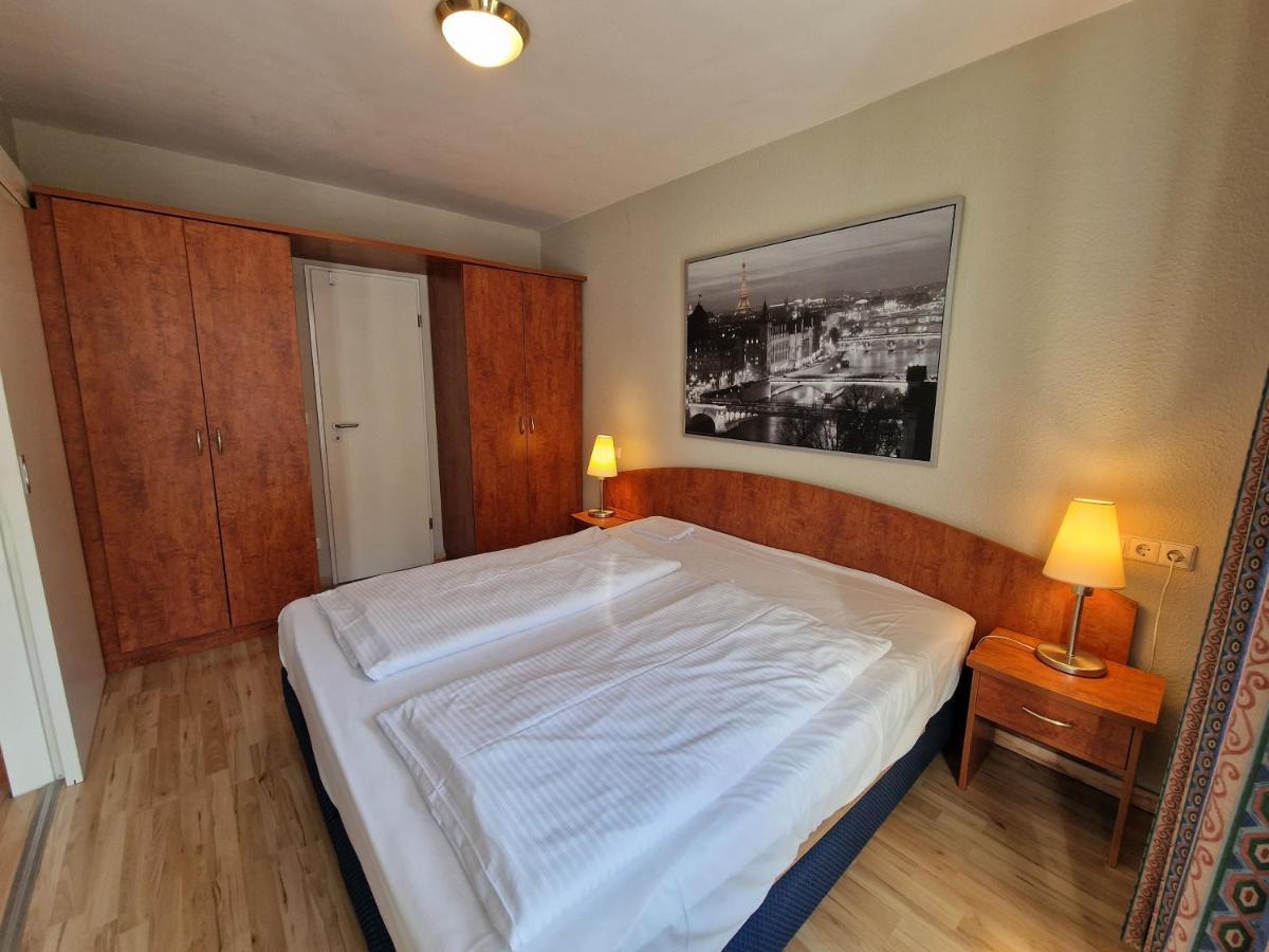 Topdomizil - Apartments "Residenz Prenzelberg" Berlin Bagian luar foto